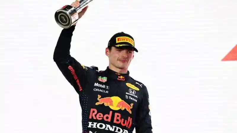 Berita - Mobil1™ Angkat Topi Untuk Verstappen Dan Perez Di GP Qatar 