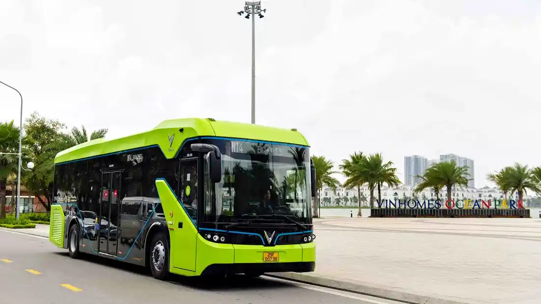 Berita - Bus Listrik Asal Vietnam Akan Tampil Perdana di IIMS 2024