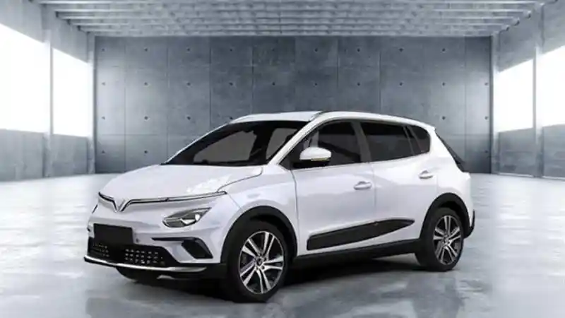 Foto - BYD Dolphin Menarik, Tapi Tunggu Lawannya VinFast VF e34 Yang Meluncur di IIMS 2024