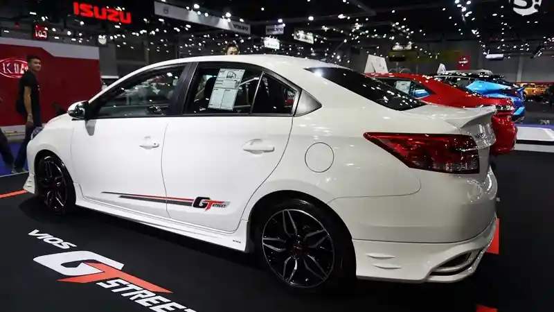 Foto - Toyota Hadirkan Vios TRD Dalam Jumlah Terbatas!