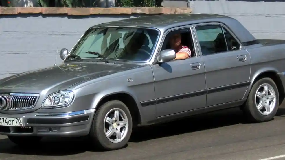 Foto - Volga, Merek Rusia Yang Lahir Kembali Dengan Support Changan