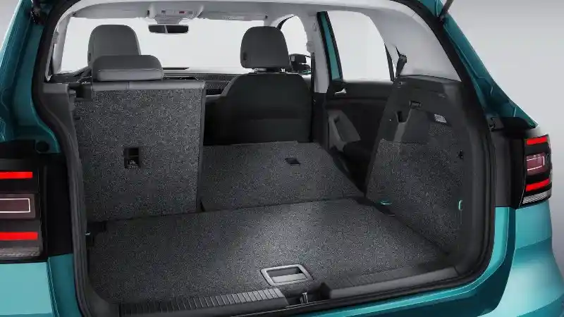 Foto - Volkswagen Resmi Rilis SUV Terkecilnya