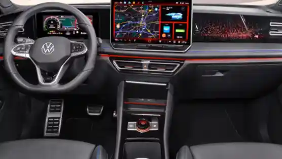 Foto - Volkswagen Tiguan Generasi Terbaru Resmi Debut Dunia