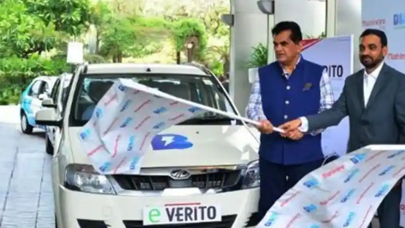Foto - Volkswagen Bantu Mahindra Ciptakan Mobil Listrik Modern