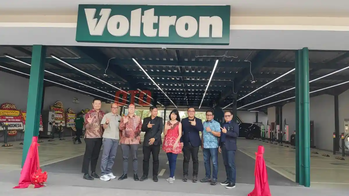 Foto - Voltron Resmikan Hub Puri Indah, Hadirkan 15 Fast Charger dan Layanan 24 Jam