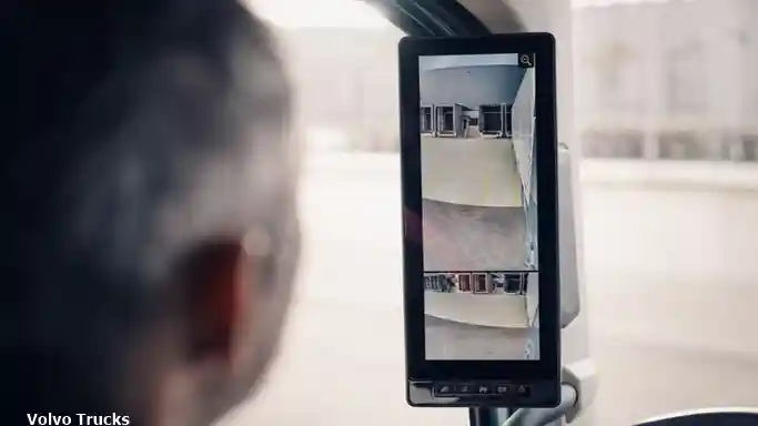 Foto - Karena Regulasi, Volvo FM Electric Batal Pakai Dua Fitur Ini...