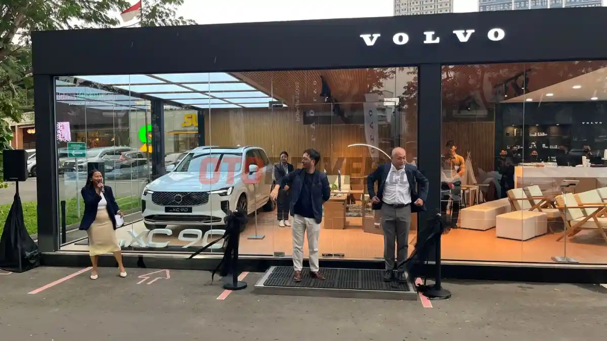 Foto - Ini Dia Pop-Up Store Volvo, Berlokasi Di Alam Sutera Tangerang