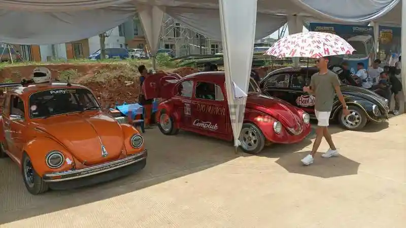 Foto - Ternyata Begini Cara Merawat VW Beetle Versi Drag Race 