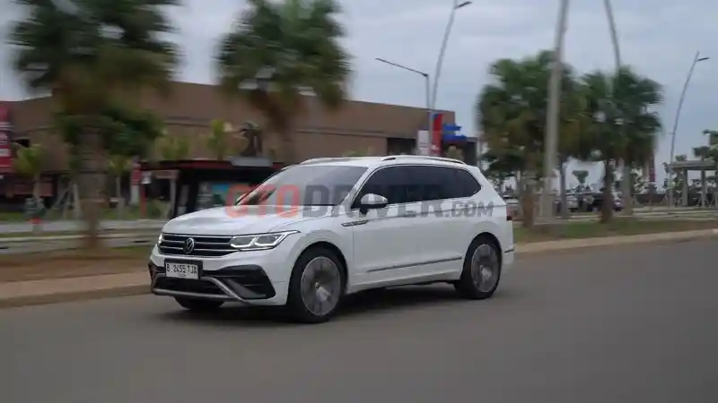 Berita - VW Tiguan Allspace Andalkan Transmisi Baru, Segini Hasil Akselerasi 0-100