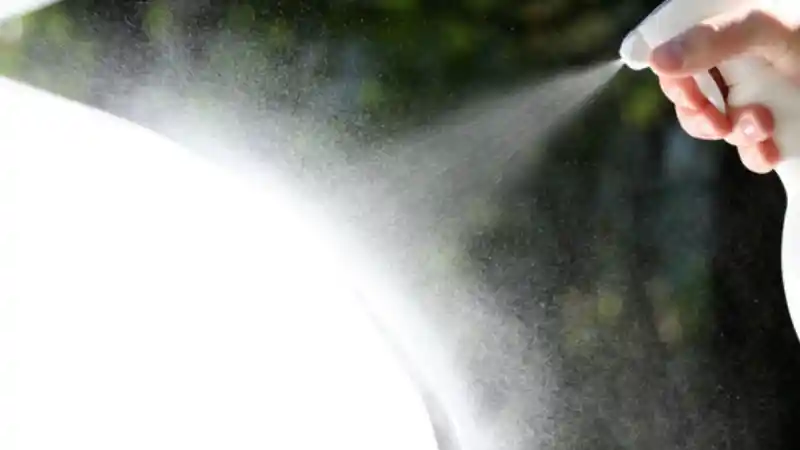 Foto - TIPS: Alternatif Mencuci Mobil Tanpa Air