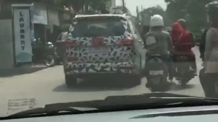 Berita - SPY SHOT: Wuling Cortez Sang Penantang Innova Makin Terekspos!