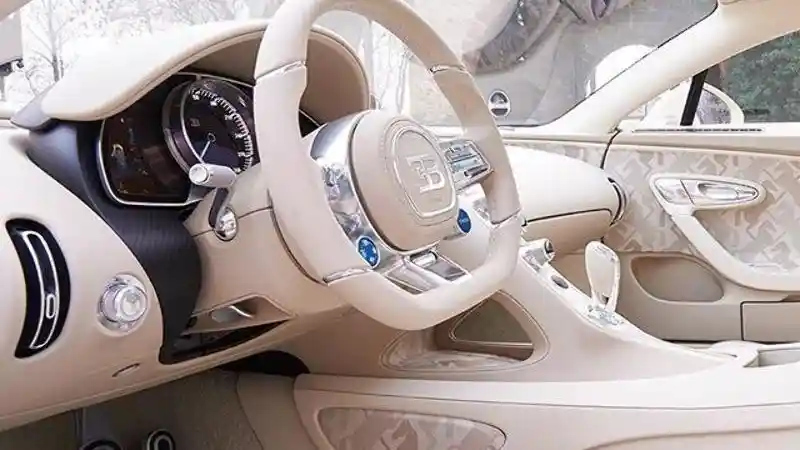 Foto - Hasil Kolaborasi Bugatti dengan Produsen Barang Mewah Hermes