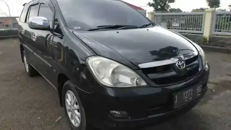 Used Car - Dengan RP 100 Juta Bisa Dapat Innova Bekas Seperti Apa?