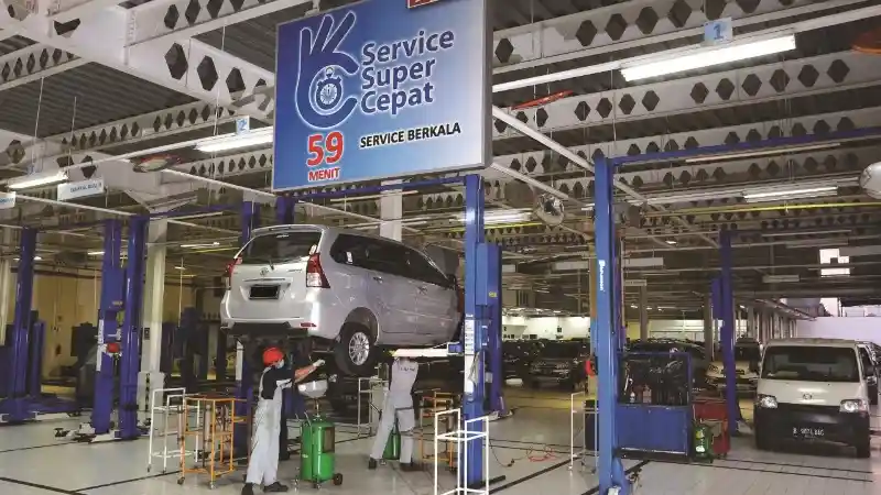 Berita - Servis Mobil Daihatsu Kini Bisa Tanpa Turun Mobil