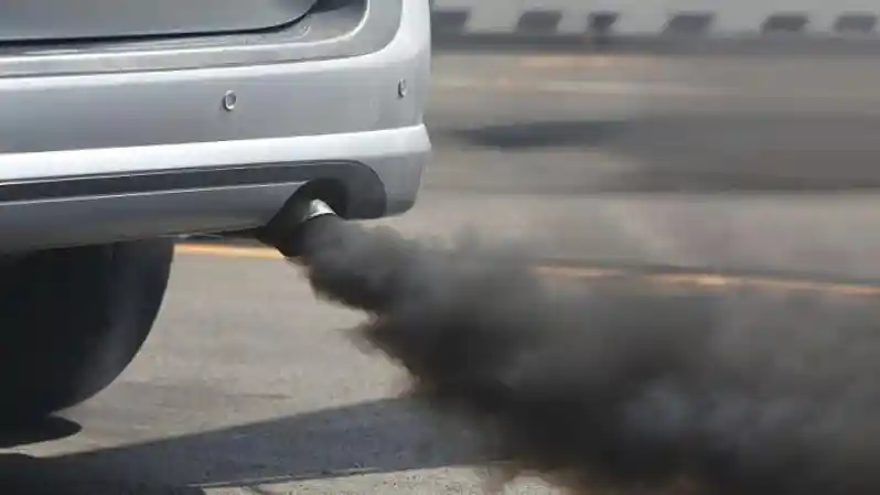 Tips - Asap Hitam Keluar Dari Knalpot Mesin Diesel, Begini Cara Menghilangkannya
