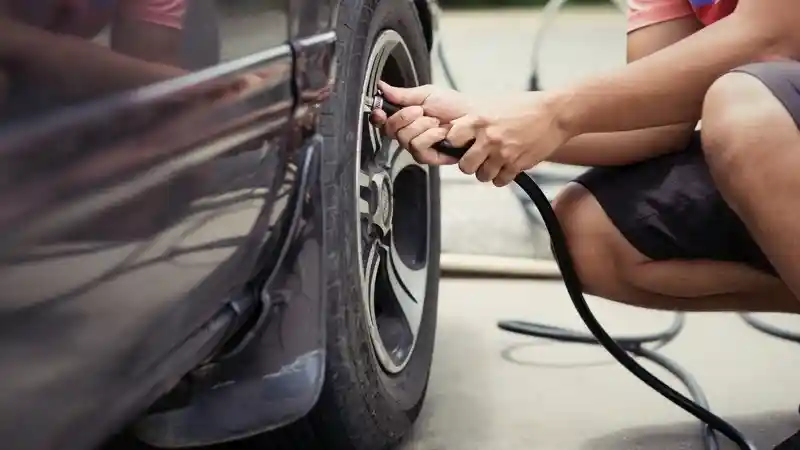 Foto - 10 Peranti Yang Wajib Dibawa Ketika Roadtrip