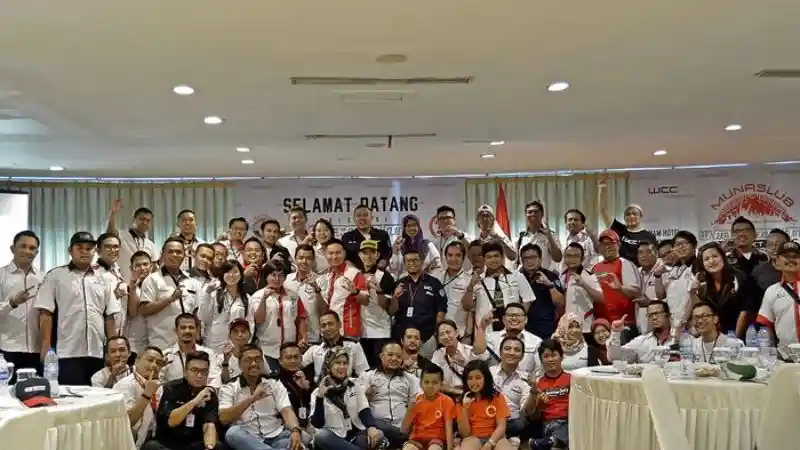 Berita - Pecinta Mobil Warna Putih Kini Dipimpin Ketua Baru