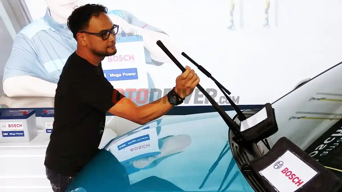 Foto - Bengkel Bosch Indonesia Bisa Terima Servis Mobil Listrik Dan Menyediakan Part Fast Moving