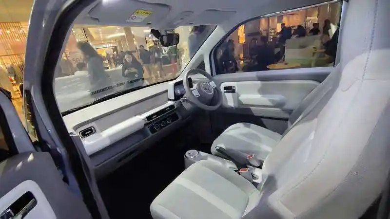 Foto - Selisih Rp 11 Jutaan, Wuling Air ev Lite Kini Punya Opsi Long Range