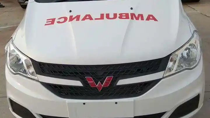 Foto - Seperti Ini Jika Wuling Confero Jadi Ambulance (6 Foto)