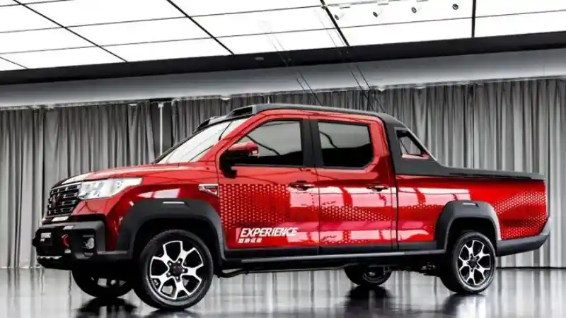 Foto - Wuling Beberkan Tiga Pilihan Gaya Untuk Pikap Pertamanya