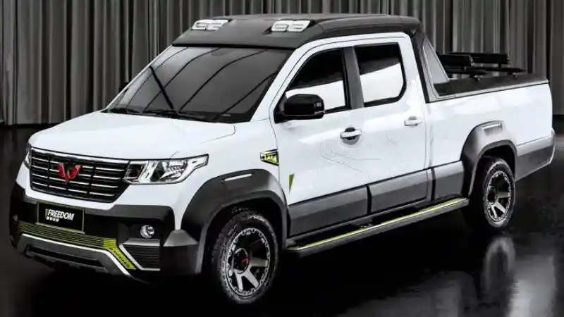 Foto - Wuling Beberkan Tiga Pilihan Gaya Untuk Pikap Pertamanya