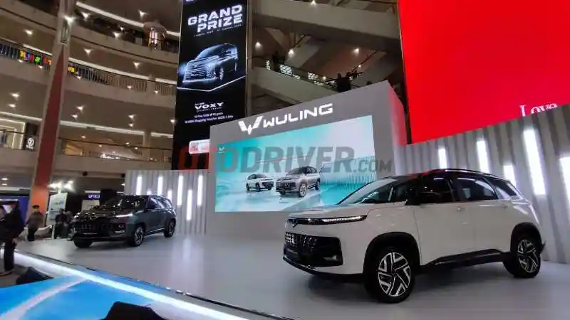 Foto - Forum Wartawan Otomotif Dapuk Wuling Air ev Jadi Car Of The Year 2023