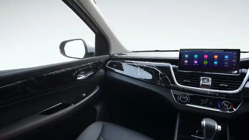 Foto - Wuling New Cortez Kian Canggih, Aman dan Nyaman