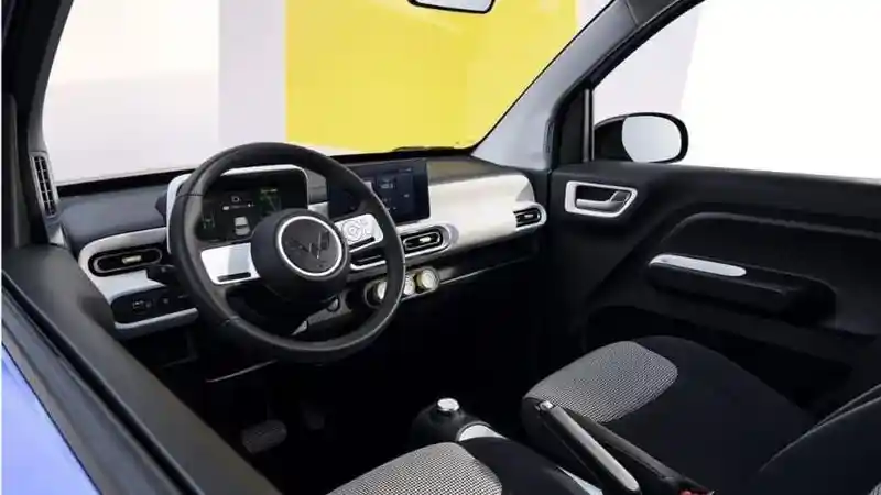 Foto - Wujud Mobil Listrik Mungil Terbaru Wuling Yang Bakal Segera Hadir Di Cina