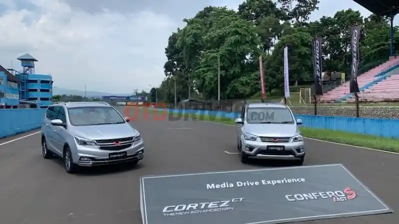 Foto - Daftar Harga WULING Terbaru (Mei 2021)
