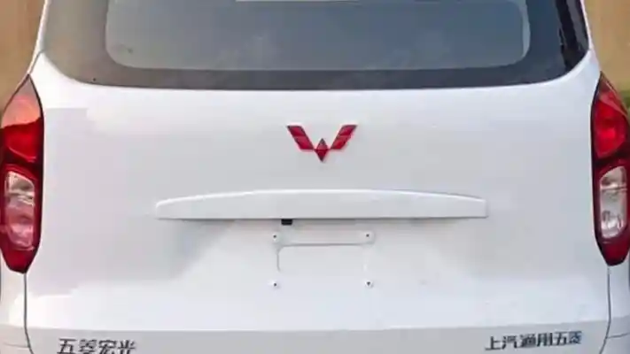 Foto - Begini Spesifikasi Wuling Confero Baru Versi Cina, Ada EV dan EREV