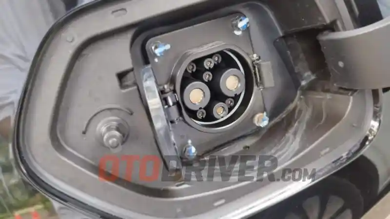 Foto - Wuling Bangun Lebih Banyak Fast Charging Dan Masih Gratis