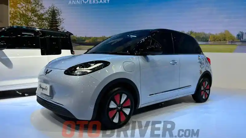 Berita - Beli EV Wuling di GIIAS Dapat Garansi Baterai Seumur Hidup