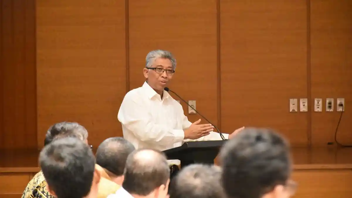 Foto - KTB Sosialisasikan Aturan Terbaru Rancang Bangun Karoseri Bak Truk 