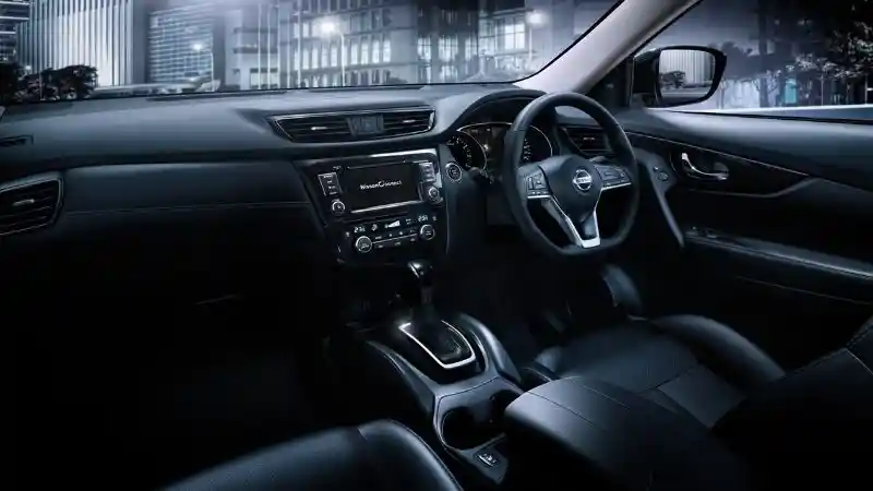 Foto - Perbedaan Nissan X-Trail Facelift di Thailand Dengan Versi Indonesia