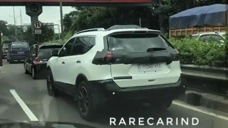 Berita - SPY SHOT: Nissan X-Trail Facelift 2019