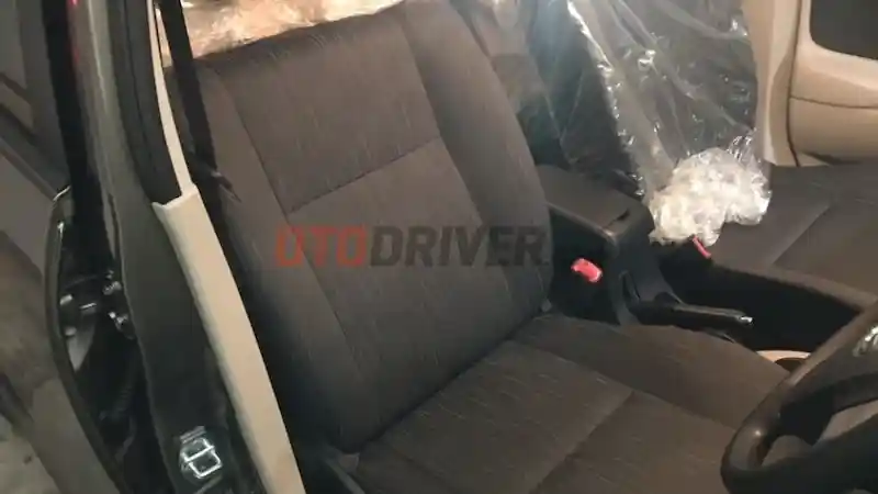 Tips - Cara Bersihkan Jok Fabric Dengan Mudah Dan Benar