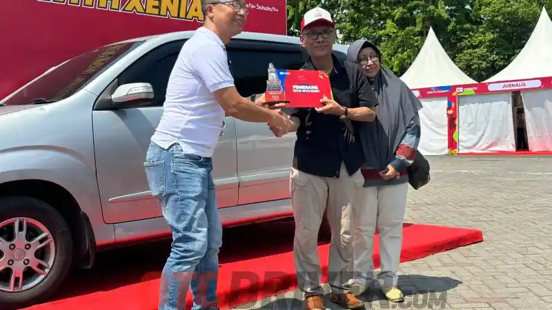 Foto - Xenia Ini Sabet Gelar Xetia With Xenia Di Daihatsu Kumpul Sahabat Sidoarjo