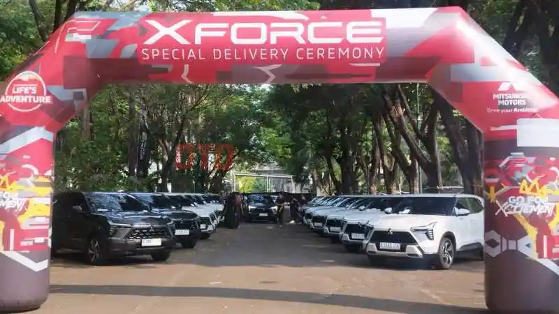 Berita - Mitsubishi XForce Resmi Telah Sampai Ke Tangan Konsumen Pertamanya
