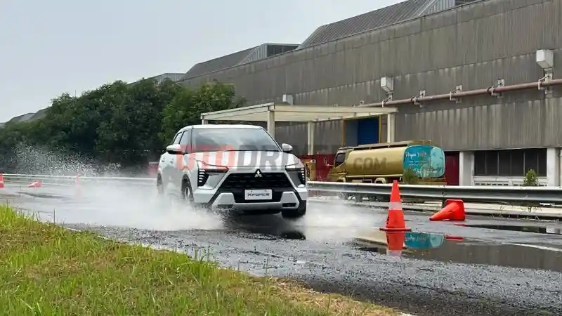 Berita - Ini Hal Yang Sebabkan Mitsubishi XForce Cocok Untuk Kaum Hawa