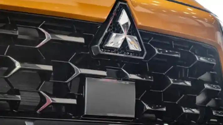 Foto - Melihat Lebih Dekat Crossover Mitsubishi Pertama Yang Dilengkapi ADAS