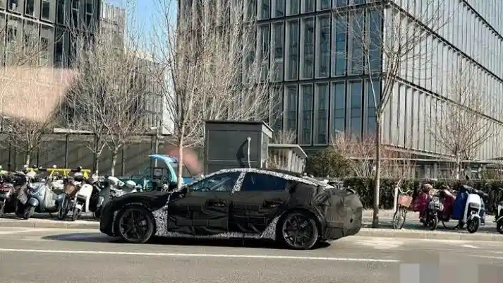 Foto - Tertangkap Kamera Saat Pengujian, Xiaomi MS11 Dijual Massal 2024