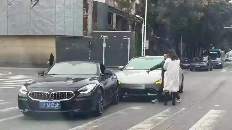 Berita - Setelah Debut Dunianya, Xiaomi SU7 Ditimpa Sejumlah Isu Miring