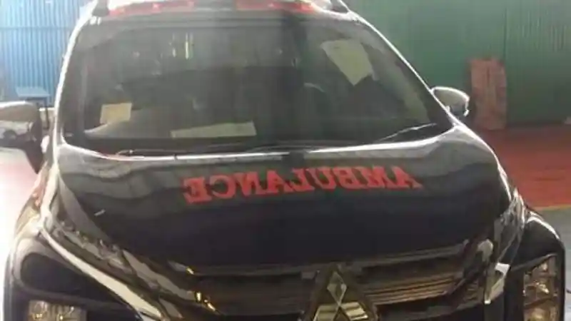 Foto - Xpander Cross Disulap Jadi Ambulans