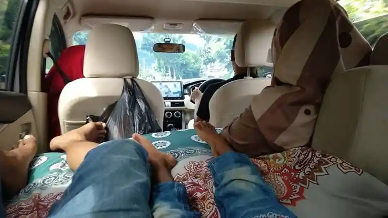 Foto - Susunan Bangku Standar Mobil Adalah yang Teraman, Bukan Pakai Kasur