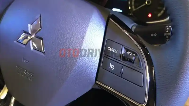 Foto - Wow, Mitsubishi Xpander Diam-diam Dapat Fitur Baru!