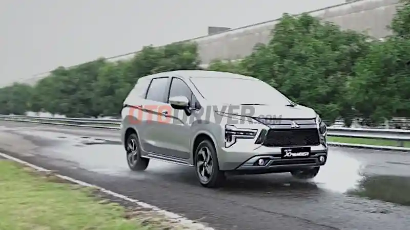 Berita - Mitsubishi Xpander Laris Manis di Malaysia Sampai Siapkan Model Facelift 2024, Beda Nasib Dengan Honda BR-V
