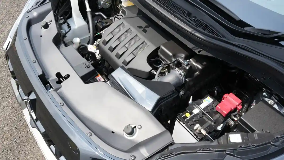 Foto - Ubahan New Mitsubishi Xpander Cross Membuatnya Semakin Siap Di Segala Medan