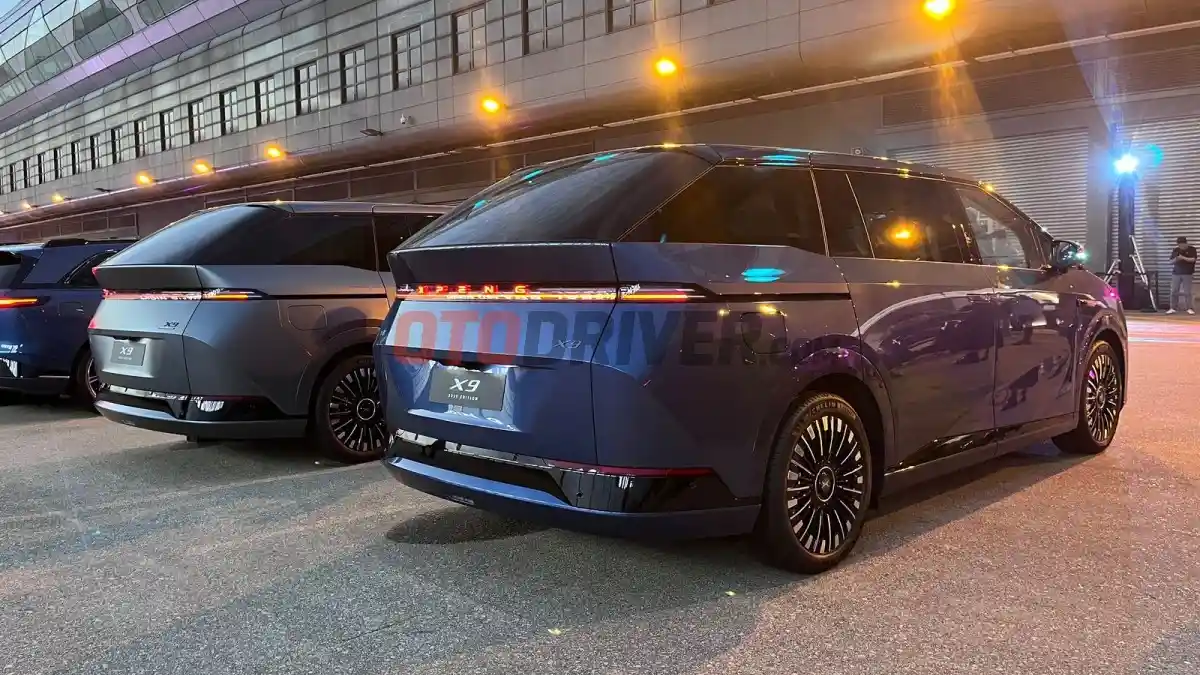 Foto - Kami Menyaksikan Langsung Peluncuran XPeng X9 Facelift 2025 Di Hongkong, Ini Kehebatannya