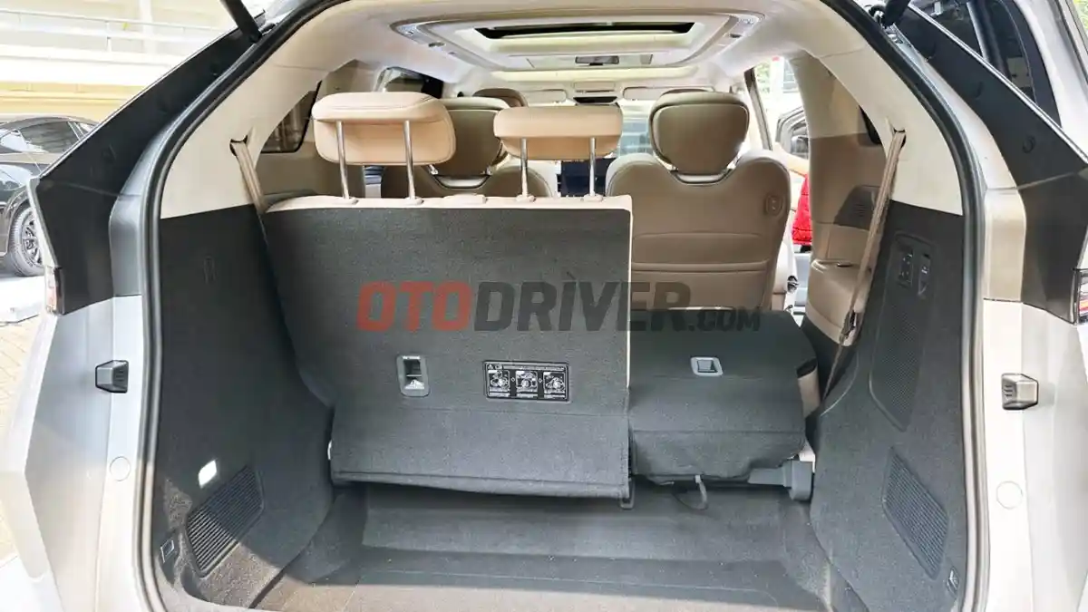 Foto - Xpeng X9 Facelift Banyak Perubahan, Harga Mulai Rp1,14 Miliar